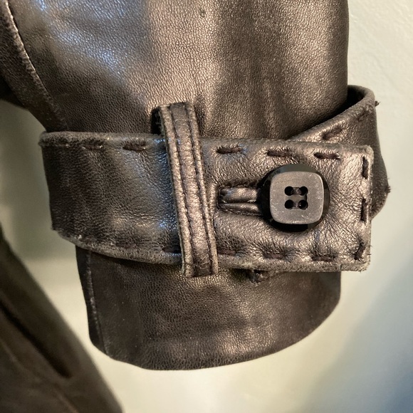 Vintage Wilson Leather Woman’s Coat-great details - Picture 3 of 9